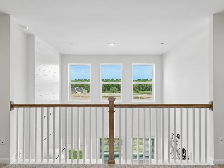 615 Club View Way — Photo 34