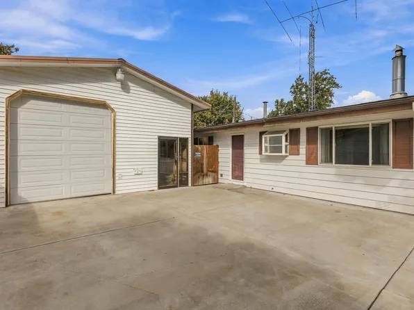 424 S Dawes St, Kennewick, WA 99336