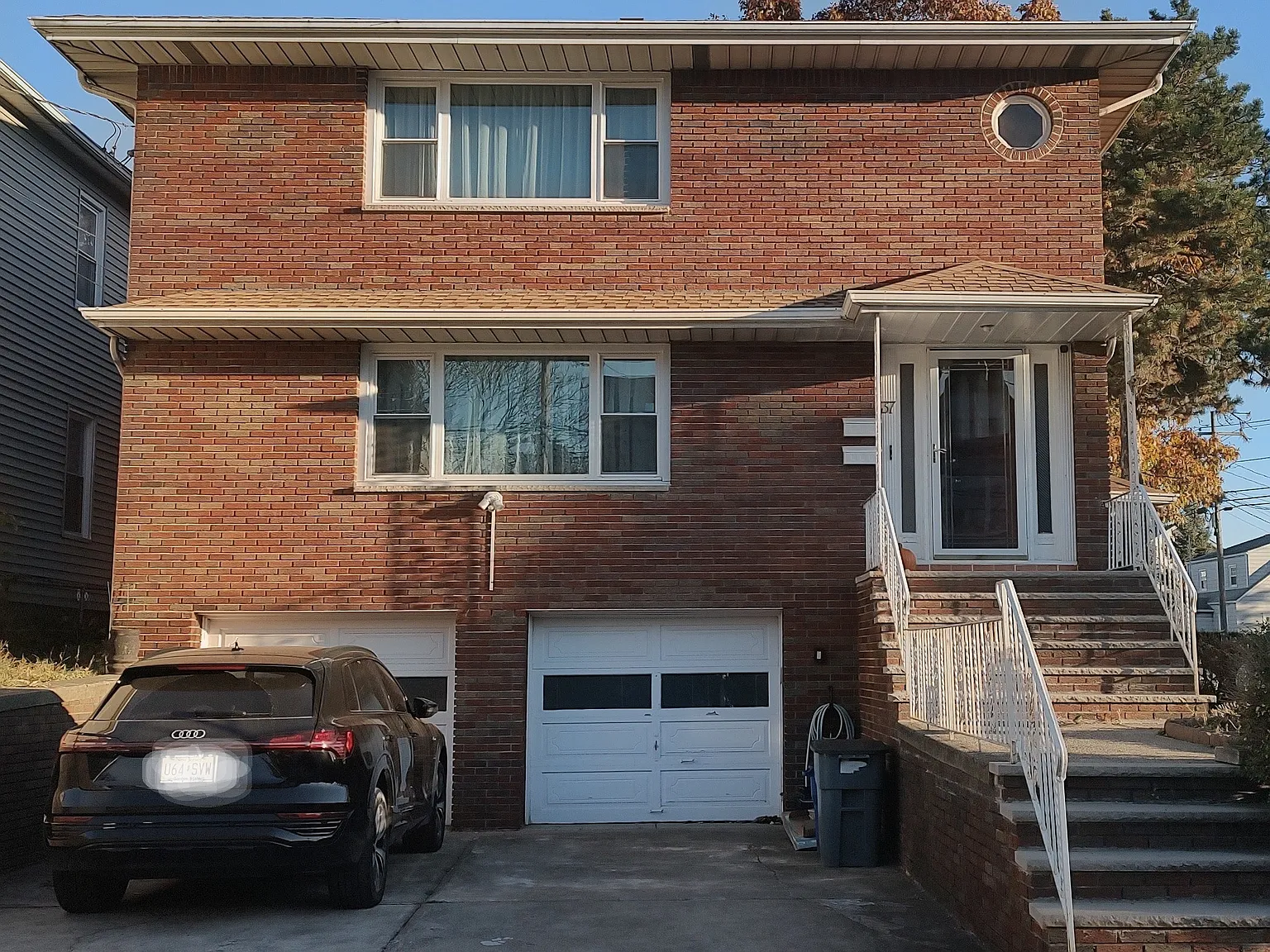2 bed, 1.5 bath, 1100 sqft, $2,700 — Photo 1