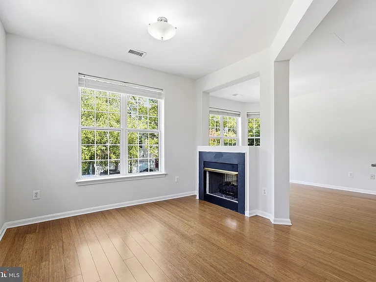 6495 Tayack Pl #204 — Photo 3