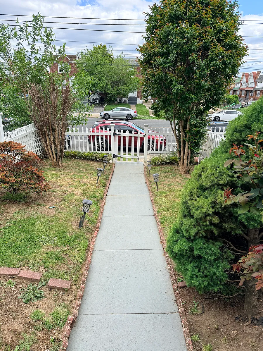 Building Photo - 6130 Castor Ave