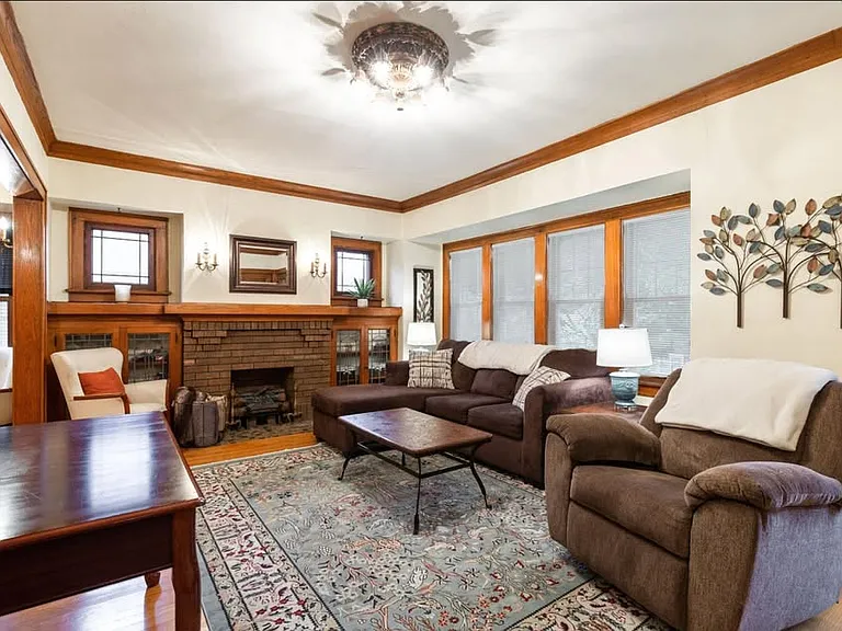 2350 N 55th St — Photo 3