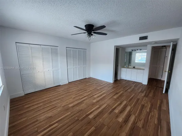 10019 W Okeechobee Rd APT 102, Hialeah Gardens, FL 33016
