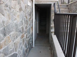 3801 Amboy Rd #2, Staten Island, NY 10308