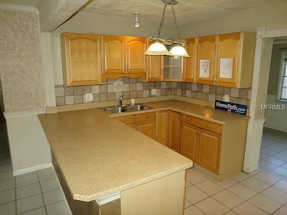 5th image of 2801 Sprague Dr