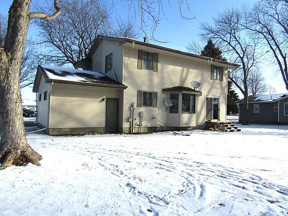 3rd image of 1333 Walnut St