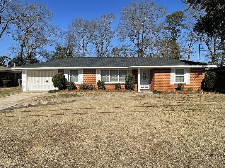 3613 Royal Crest Dr — Photo 10