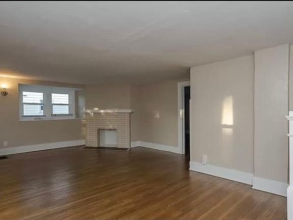4th image of 5522 299th St