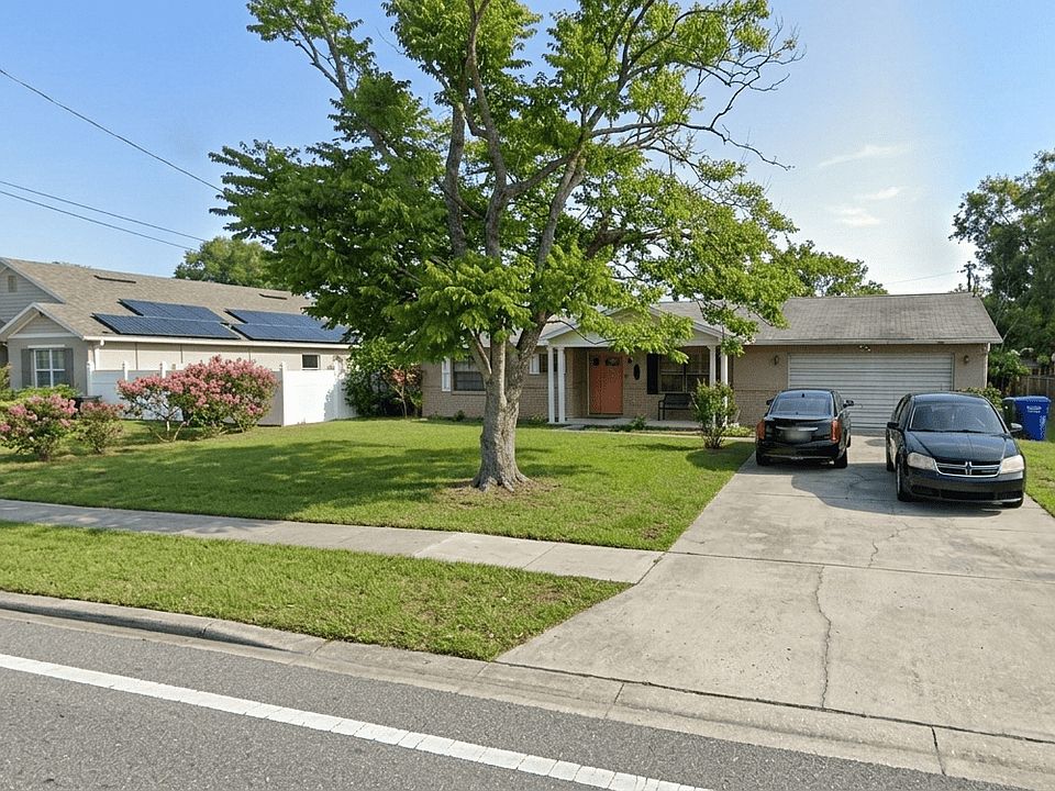 2nd image of 2049 N Normandy Blvd