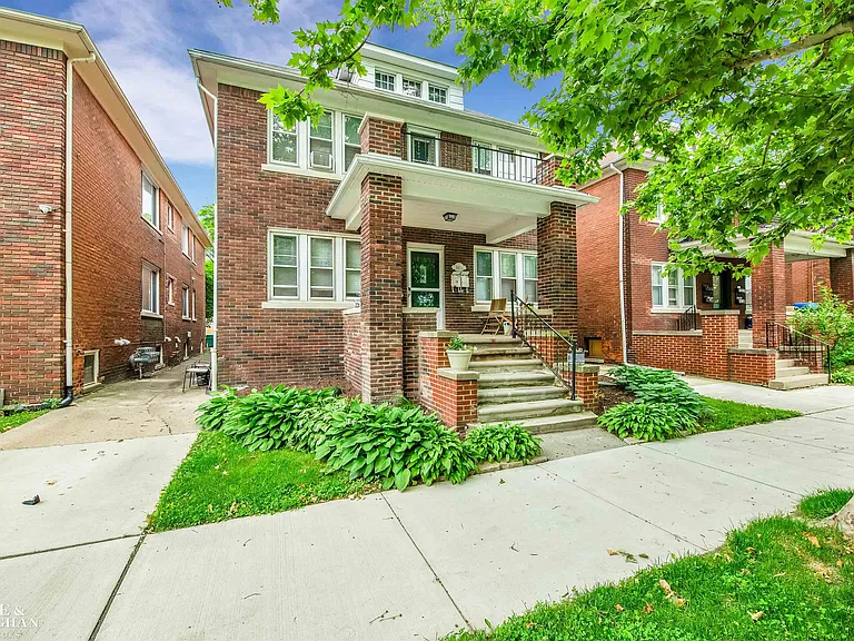 815 Beaconsfield Ave #2N — Photo 16
