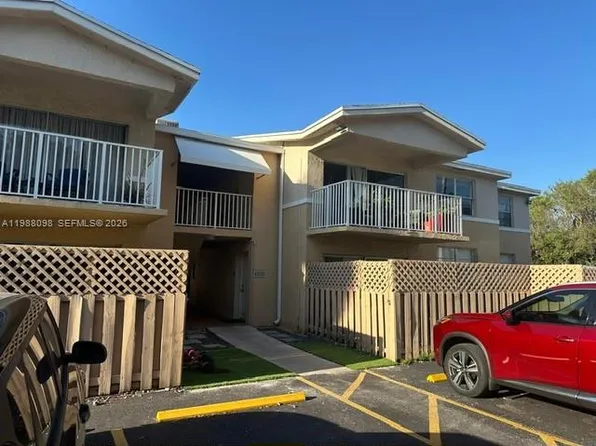 4500 NW 79th Ave APT 2B, Doral, FL 33166