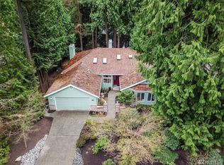 2113 Sahalee Dr W, Sammamish, WA 98074