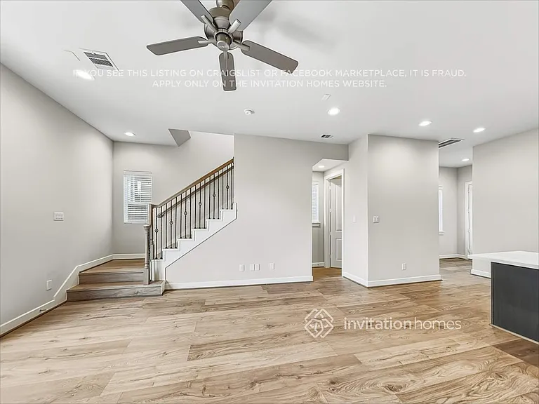 12410 Executive Square Ln — Photo 16