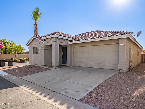 5th image of 2164 E SPRUCE Drive
