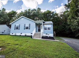 1065 French Ct, King George, VA 22485