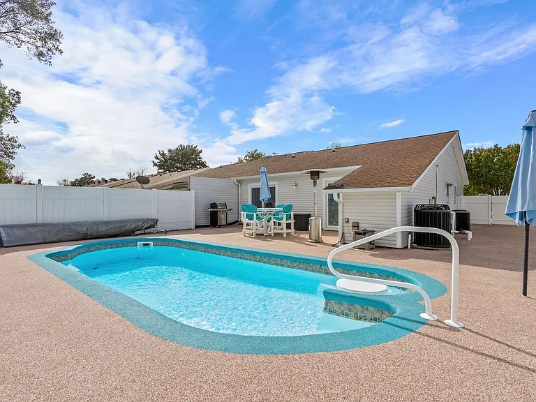 30A Indian Oak Ln #1-ID1308939P — Photo 6