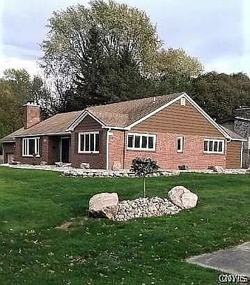 1st image of 301 Bradford Pkwy