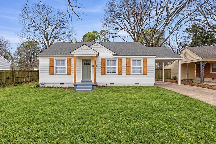 4 bed, 2.0 bath, 1440 sqft, $1,995 — Photo 1