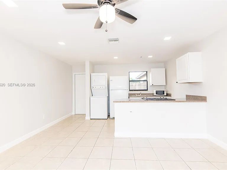 1804 My Pl — Photo 10