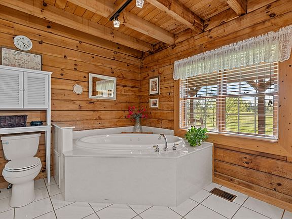 35th image of 1661 Martha Leeville Rd