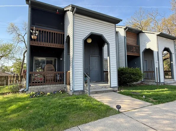 45850 Cass Ave APT 3, Utica, MI 48317
