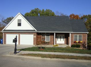 2417 Camzie Dr, Jefferson City, MO 65101