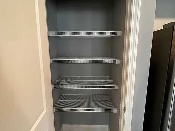 5th image of 220 Stafford St #109