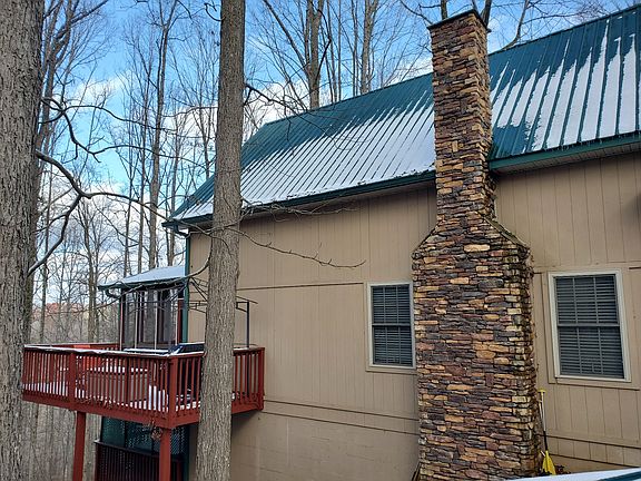 3rd image of 641 Holiday Haven Dr