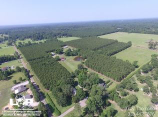 122 Locker Rd, Deville, LA 71328