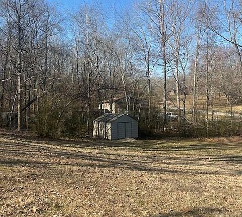 5th image of 3300 Eva Rd