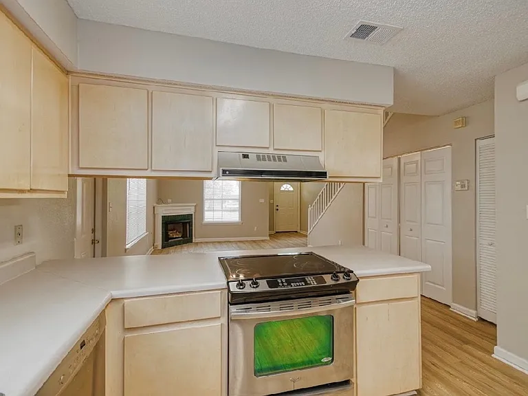 3385 Tansey Ct — Photo 1