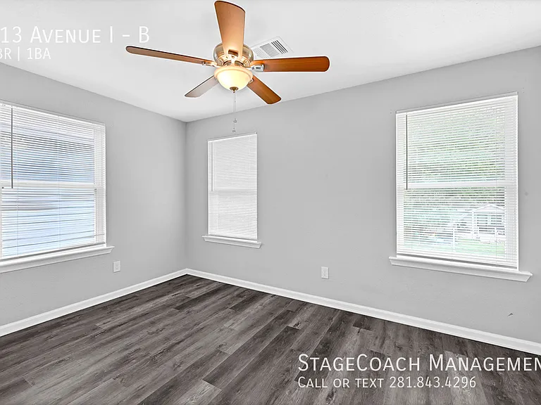 513 Avenue I #B — Photo 34