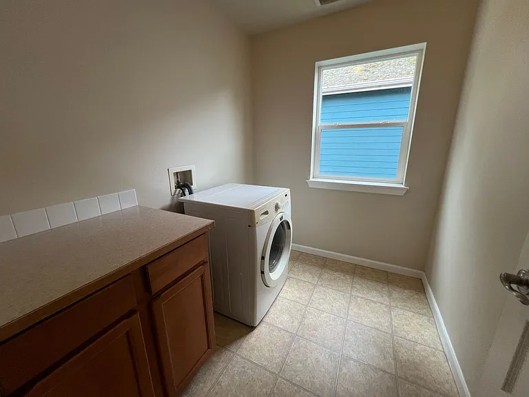 4222 Harris Rd SE — Photo 8