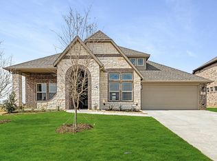 15 Osprey St, Joshua, TX 76058