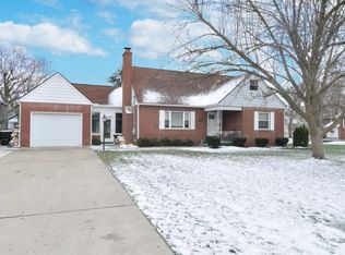 3826 Breck Ave, Grove City, OH 43123