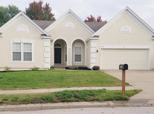 1563 Ashton Dr, Liberty, MO 64068