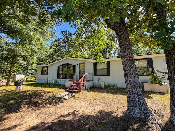 W1958 Dombek Rd, Lyndon Station, WI 53944