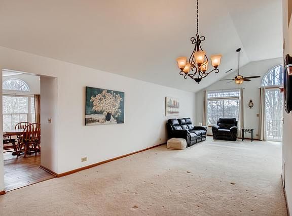 5th image of 1729 Fairfax Cir E #B2