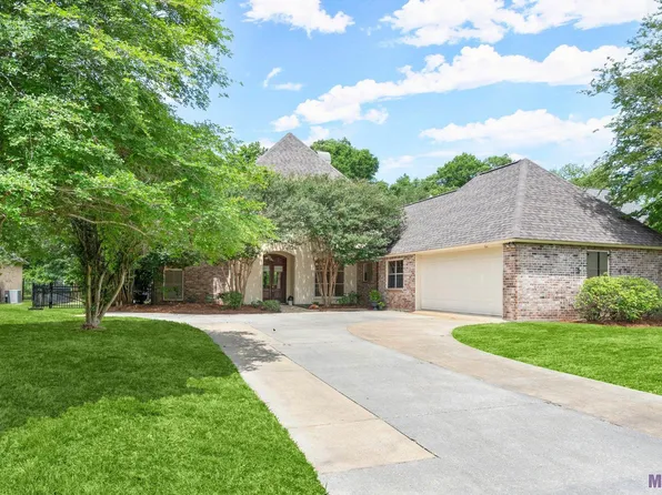 6324 Morgan Bend Dr, Baton Rouge, LA 70820