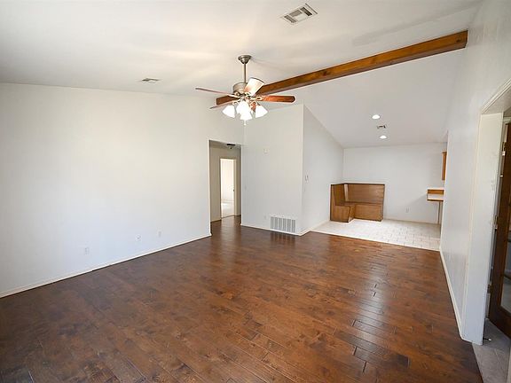3rd image of 2410 N Glenwood Dr