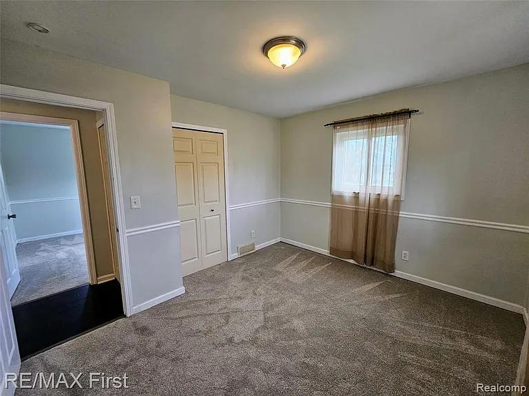 47564 Ryan Rd — Photo 18