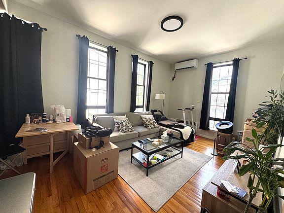 5th image of 1223 Astoria Blvd APT 2R
