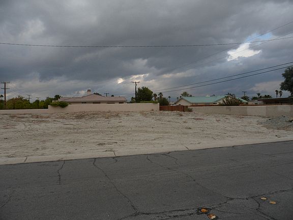 5th image of 2900 N Sunrise Way