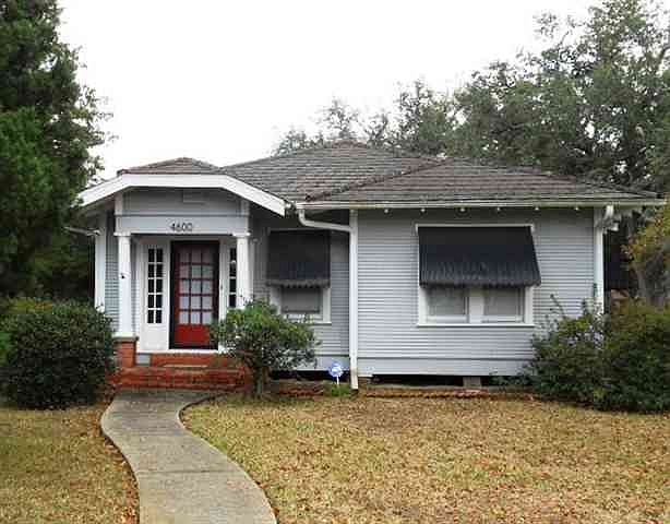 1st image of 4600 Woodlawn Dr