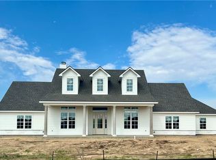 413 Toledo Bnd, McGregor, TX 76657