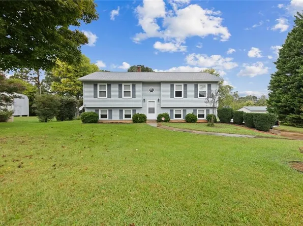 156 Helms Rd, Winston Salem, NC 27107