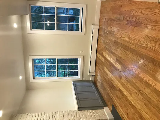 Rented by Downtown Realty Group LTD | media 30