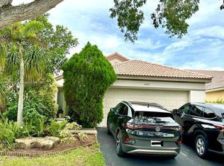 4267 Magnolia Ridge Dr, Weston, FL 33331