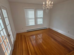 126 Hanover Ave, Pawtucket, RI 02861