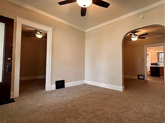 2nd image of 132 Bacon St